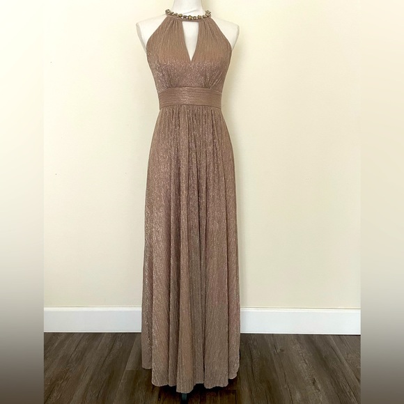 Eliza J Shimmering Cutout Halter Gown - Picture 4 of 7